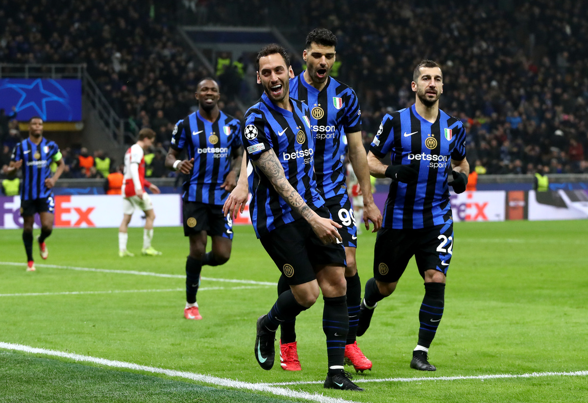 fc-internazionale-milano-v-feyen-4